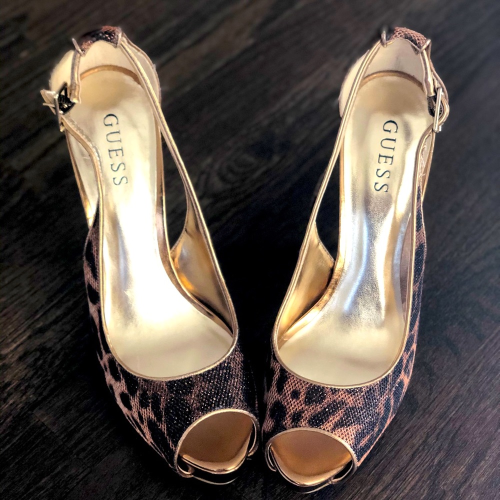 ‼️SOLD‼️GUESS Leopard Peep toe Heel